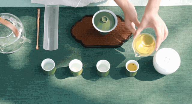 科学家推荐一个熬夜的补救方法：泡杯茶