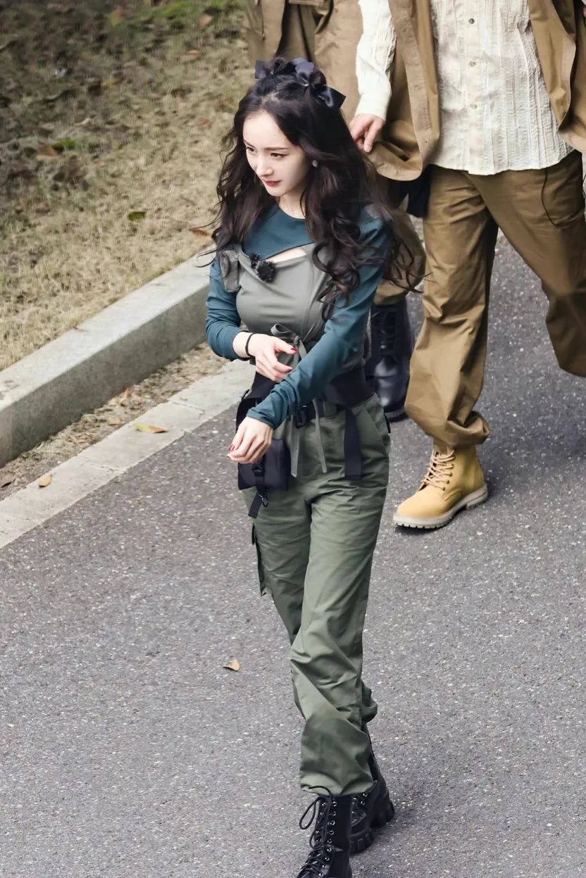 ​港娱圈审美太拉垮，入围港姐进行形象大改造，造型不如原来模样