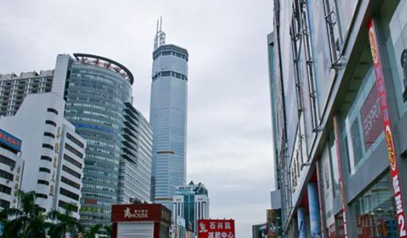 “山寨機鼻祖”陳金陵：負債千萬、妻子跑路，如今成破布爛衫乞丐