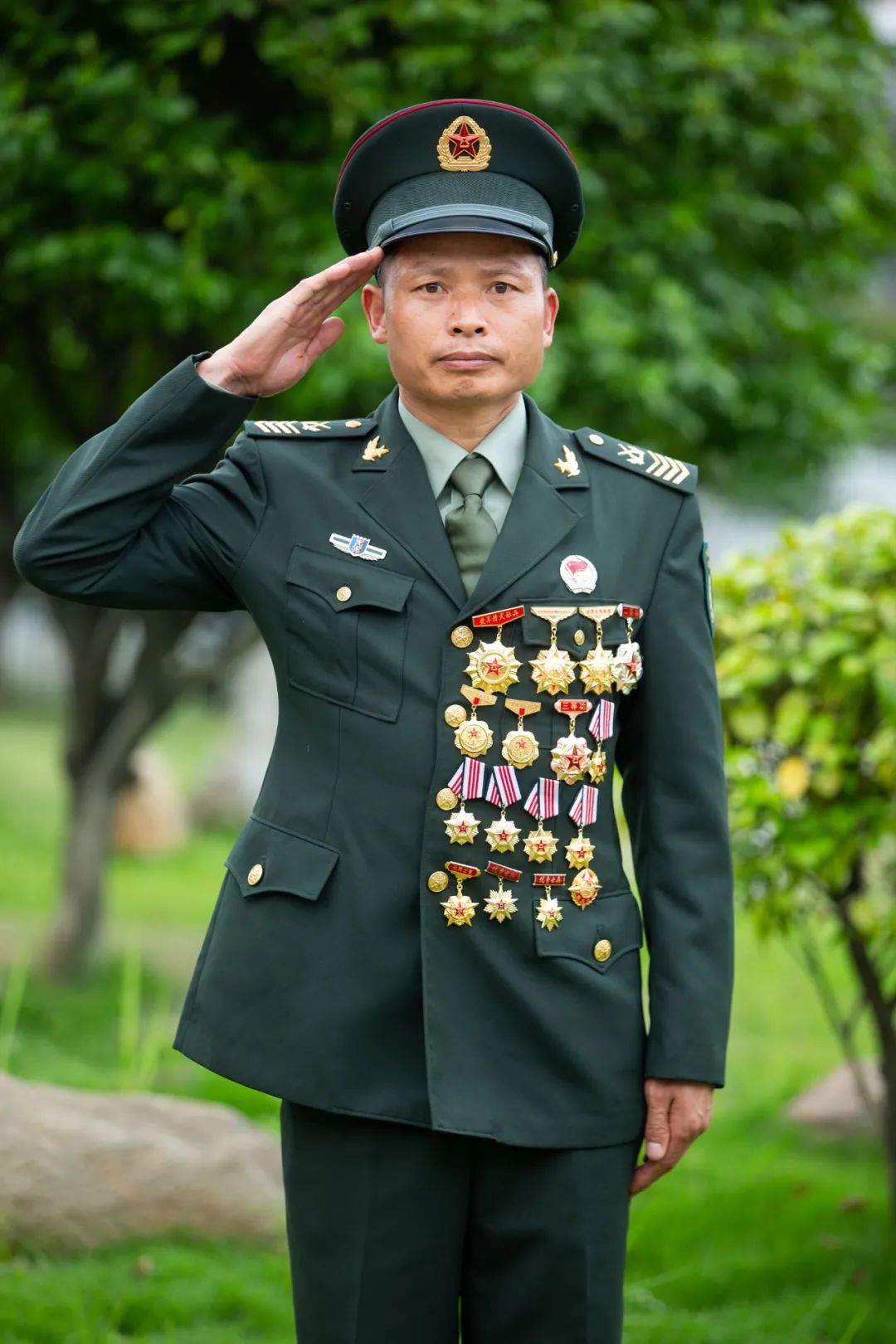 3位中国兵王：有人曾拒百万年薪工作，有人部队为他2次改士官编制