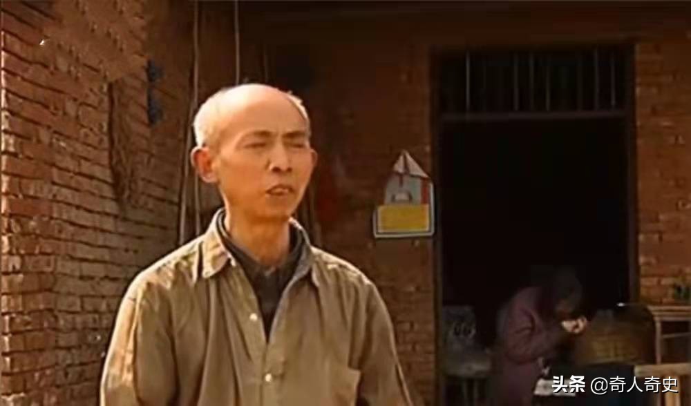 1995年，四川一女大学生被120元卖给55岁老头，却跟牲口住了17年