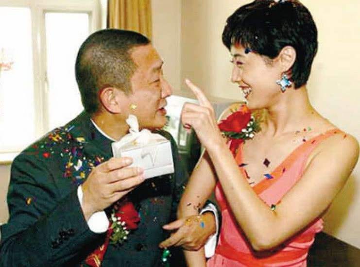 张若昀：我荒唐的父亲，自卑的童年，我的亲情带着泪