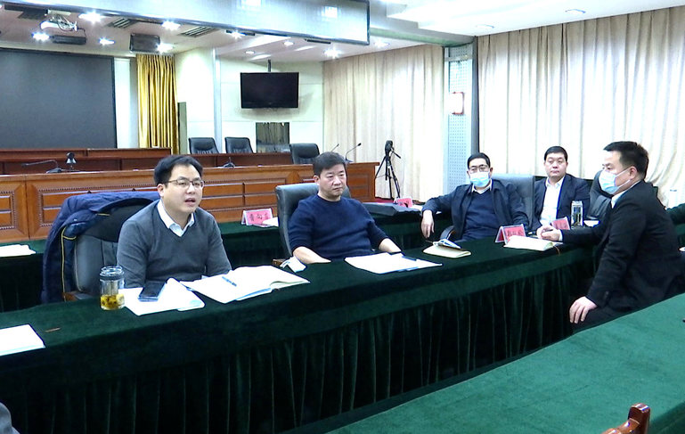 曹向东赵东钊安排部署疫情防控工作