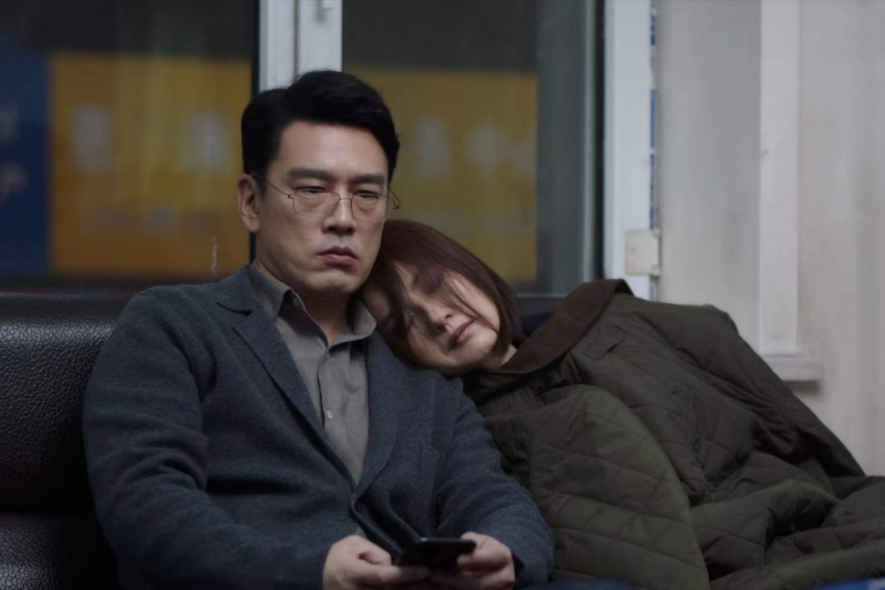 “交换伴侣”，看得我一会唾弃，一会脸红，女神新剧太刺激