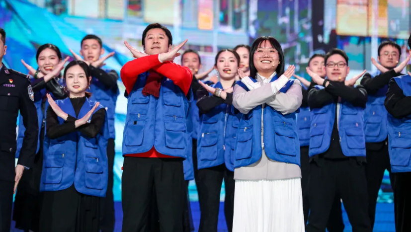 湖南小年夜春晚凭老将收视夺冠，孙悦复出，刘谦魔术贡献收视峰值