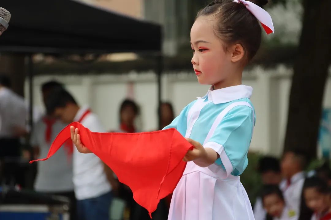 大林小学隆重举行“乘梦想之帆 为祖国起航”庆“六一”主题活动