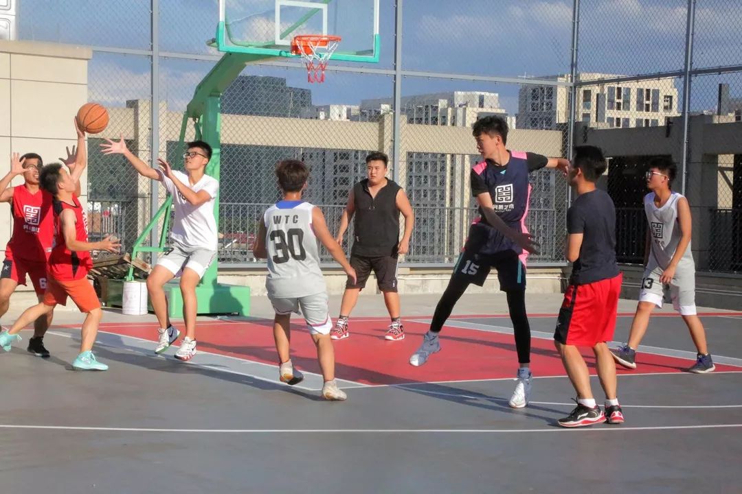 杭州吴越画室：2023届「定制班」招生简章，开启艺术的大门