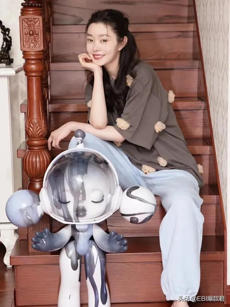 软萌的天花板 宋轶 傅菁同款<div class=