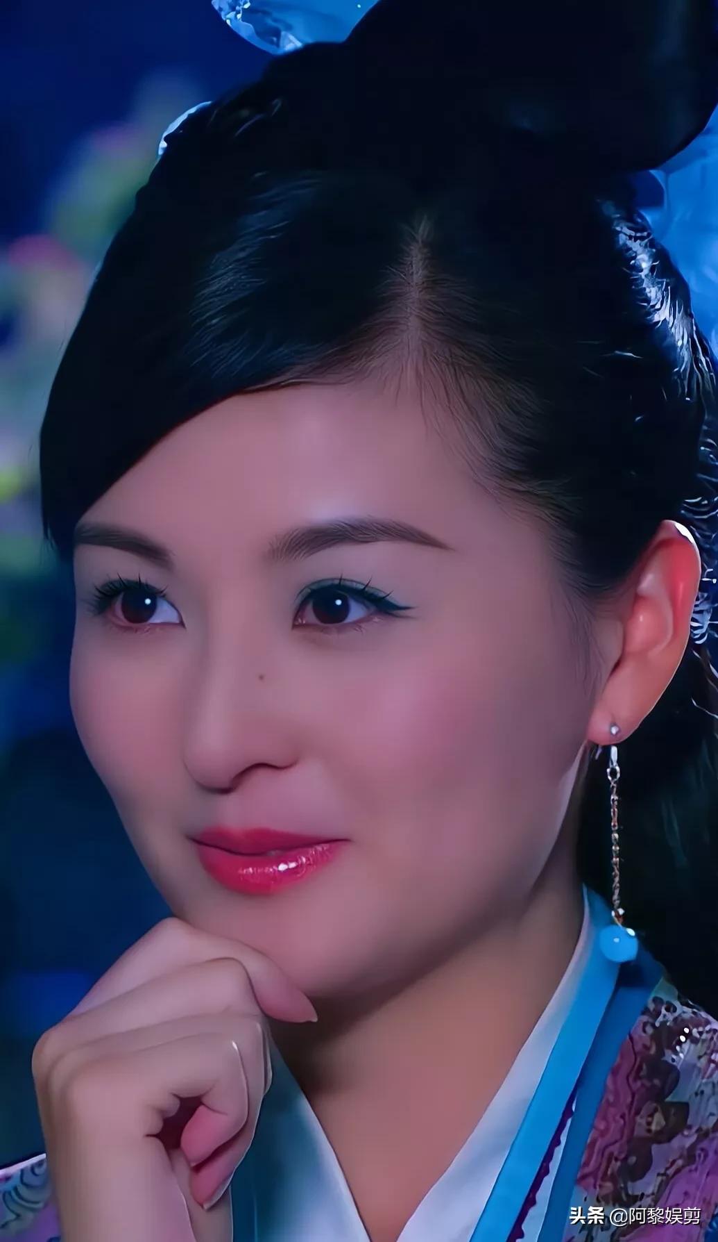 戴娇倩温婉如玉貌若天仙