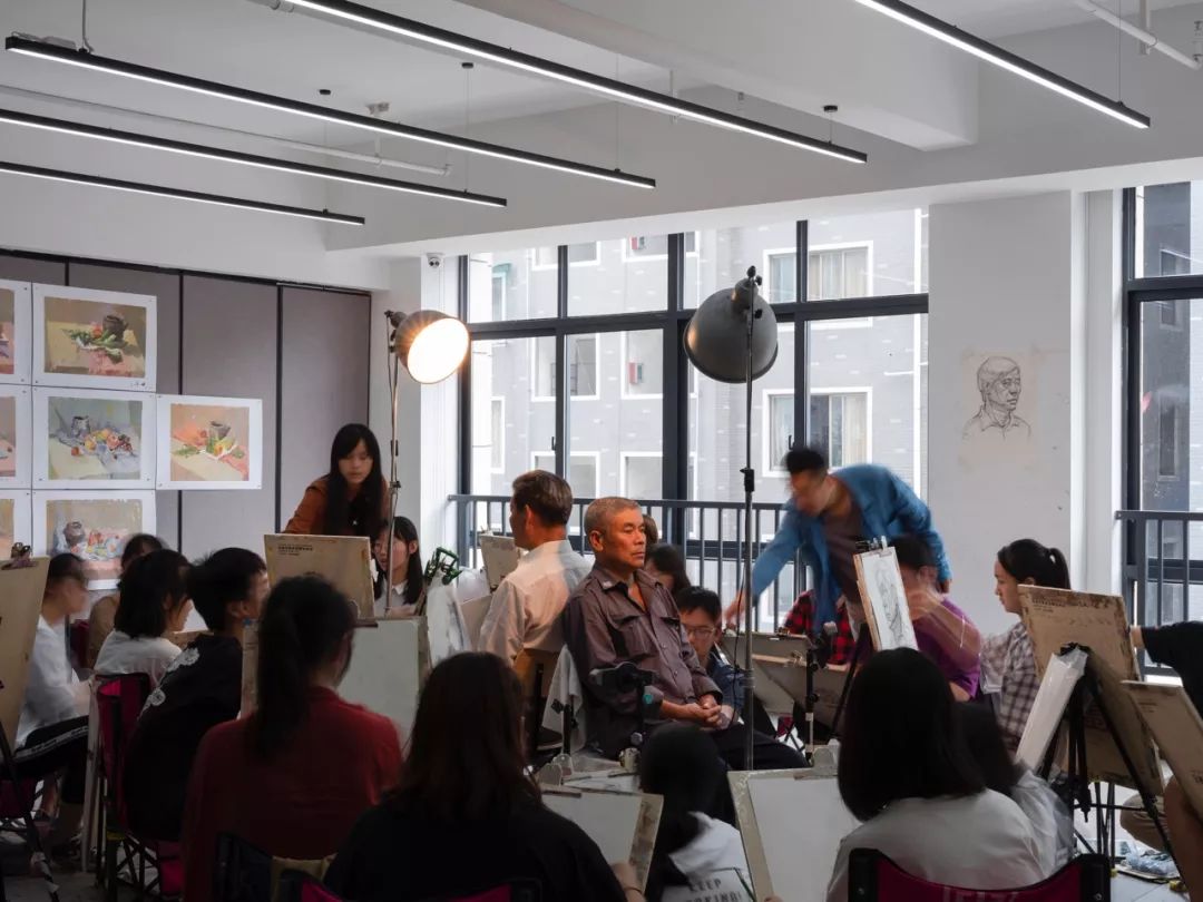 杭州吴越画室：2023届「定制班」招生简章，开启艺术的大门