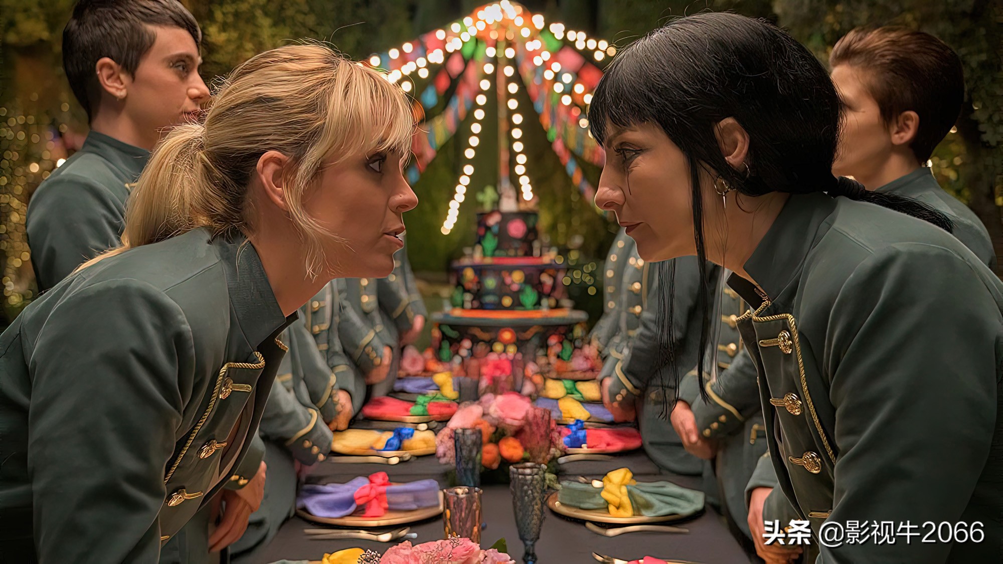 豆瓣8.1面对面第一季，设计非常巧妙，人物关系展现得淋漓尽致