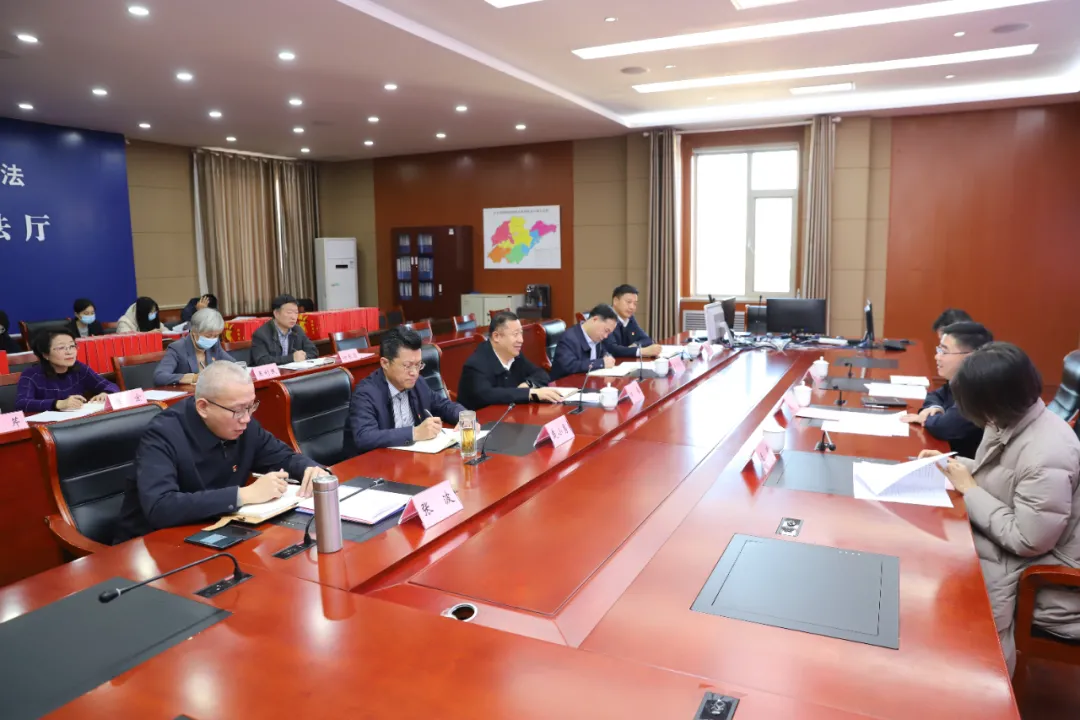 省委省直机关工委调研组到省司法厅调研