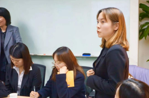 毕业生最具“幸福感”职业排行，老人喜欢的未进前三，榜首受欢迎