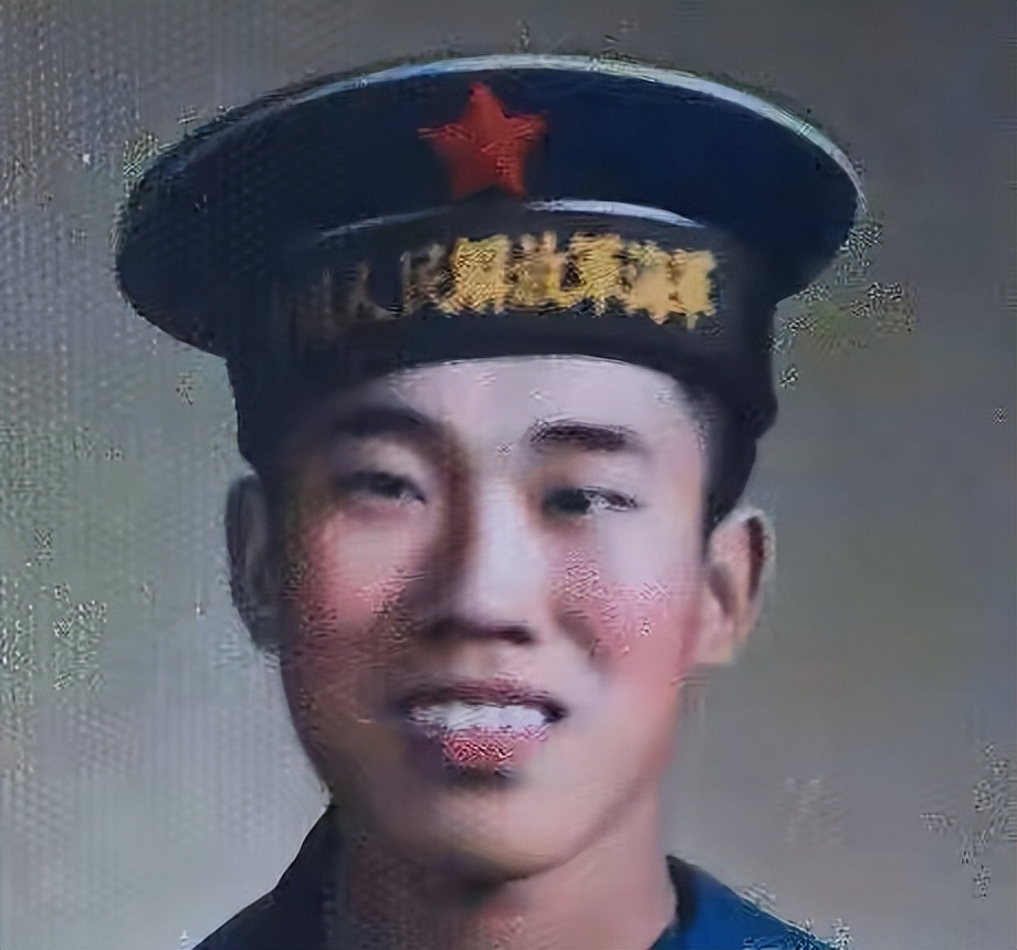 不仅名气大，军衔也高到吓人！这12个明星，个个一身正气堪称清流