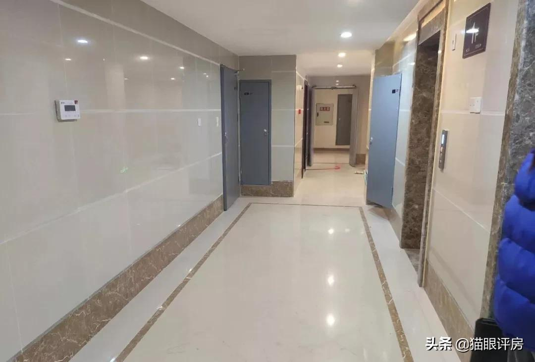 不容易！重庆著名“烂尾楼”终于要接房了