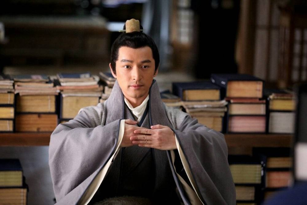 “病娇美男”别硬演，有人公子世无双，有人乡野村夫呆头鹅