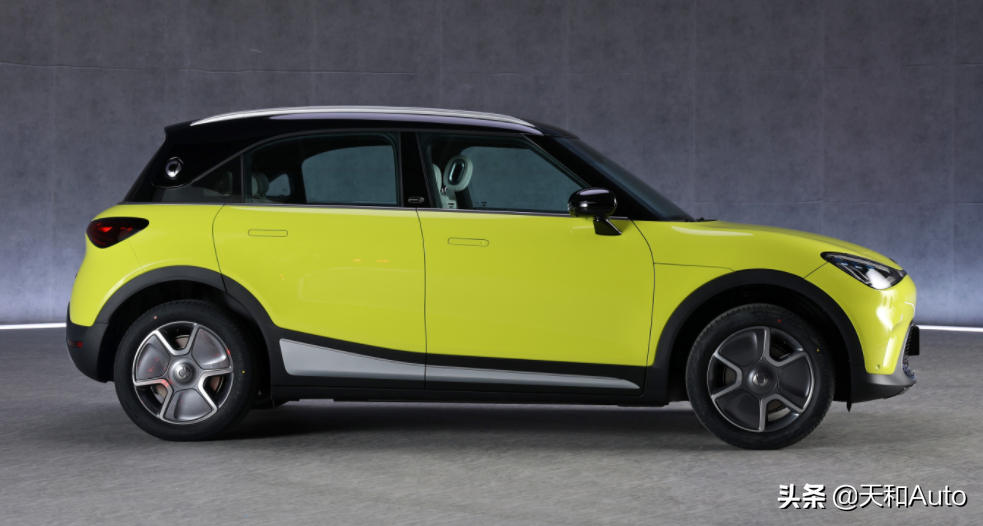 吉利奔驰-smart 精灵#1预售价公布:19-23万的纯电动小型suv贵吗?