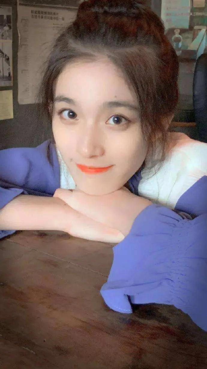 女明星特辑之新人演员钟丽丽