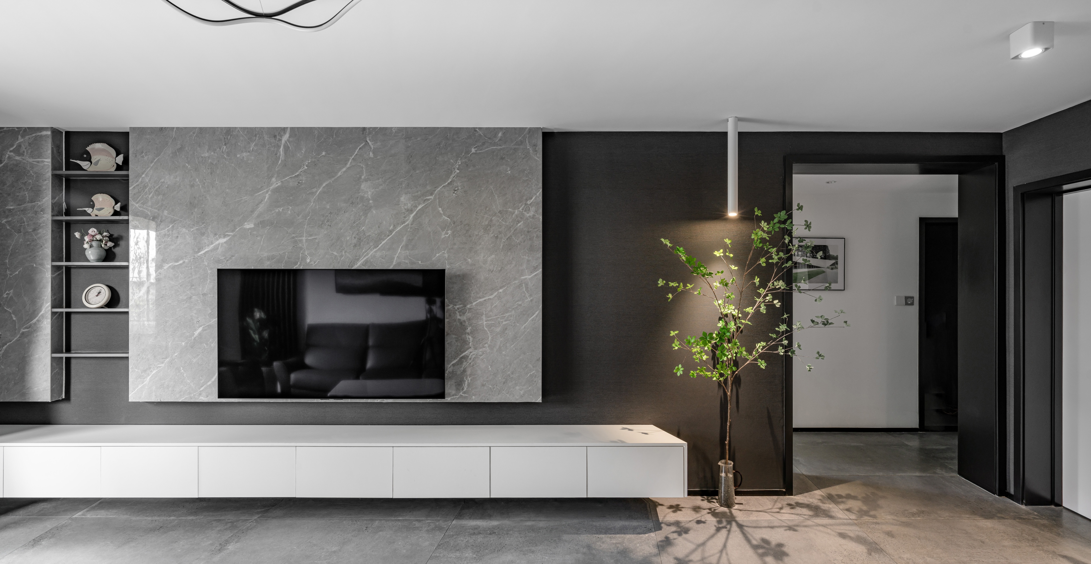 20年老房蜕变重生，为60+老夫妇打造黑白前卫家居