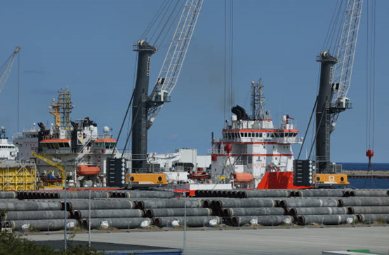 Ӱ����Զ��һ�����ж���һ�λ򽫻�����Ԫ�Ľ��ڰ�Ȩ��λ