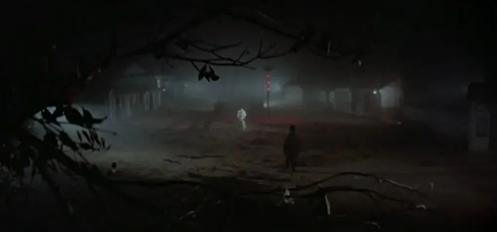 香港的第一风月片是变红的时候。