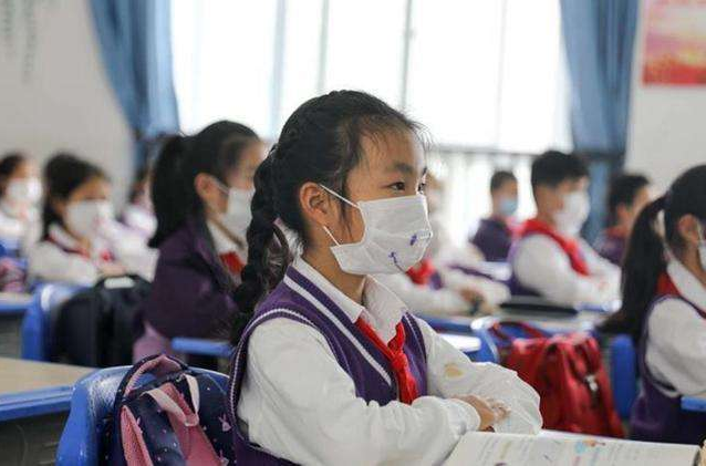 小学入学年龄迎来调整，6周岁不再是金标准，家长陷入两难境地