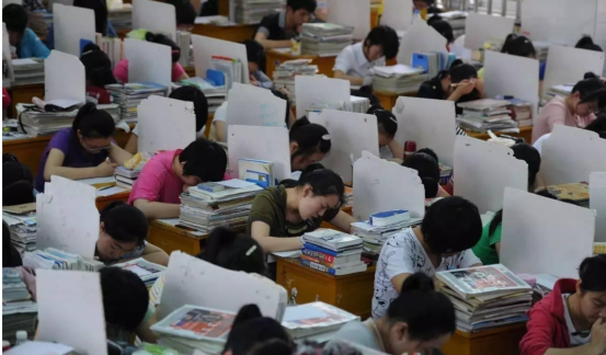高考工厂“跌落神坛”，仅一人被清华录取，往昔的辉煌不在了