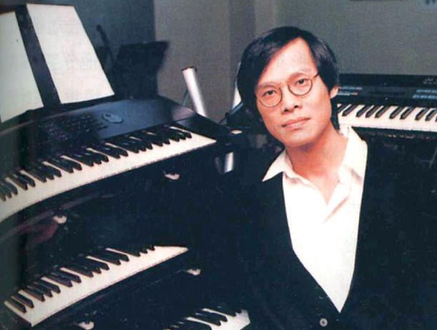 李宗盛叫他大哥，唱歌跑调公鸭嗓却被称为乐坛大佬，罗大佑凭什么