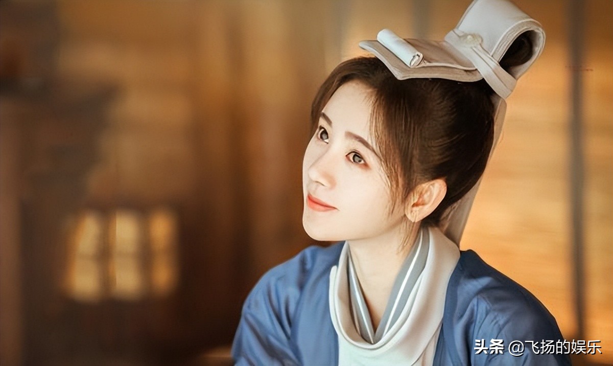 都是女扮男装，把唐嫣和叶童放一起，差距一目了然