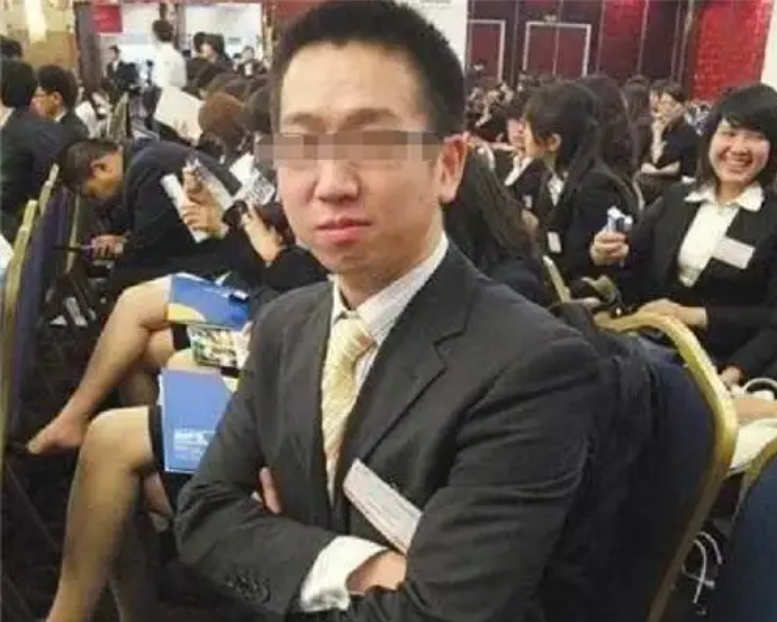 2013年，复旦“投毒案”：林森浩被判死刑，177名师生为他求情