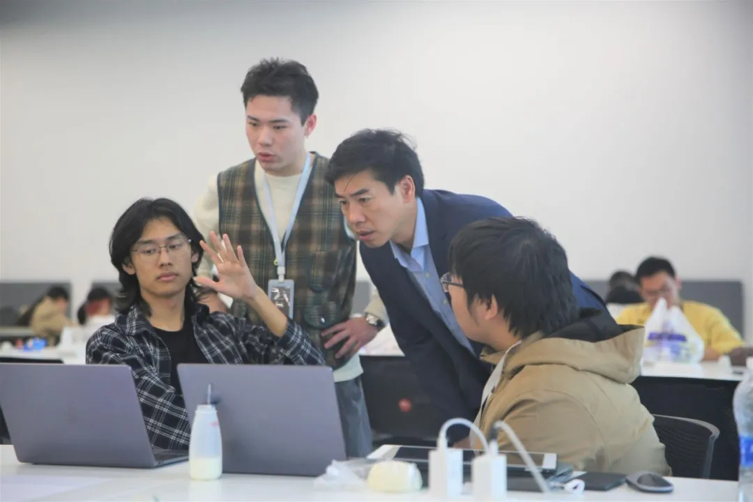 理工人的浪漫!这些温肯儿创作校园相关应用程序向办学十周年献礼