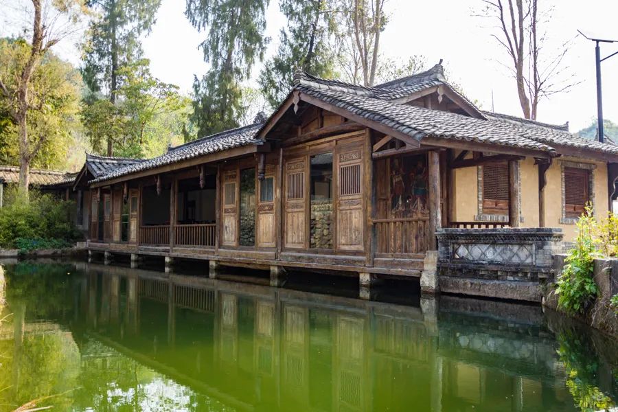 春日里的傳奇古鎮(zhèn)，藏著您心中的詩(shī)與遠(yuǎn)方~