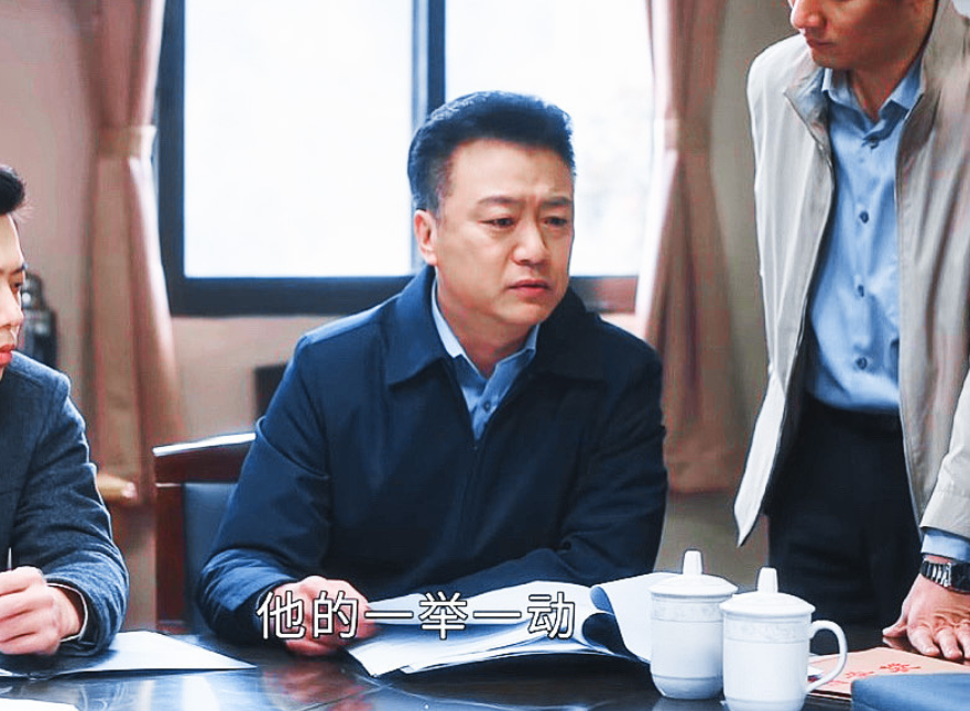 好家伙！​《幸福到万家》马组长还演过《突围》，不说是真认不出来