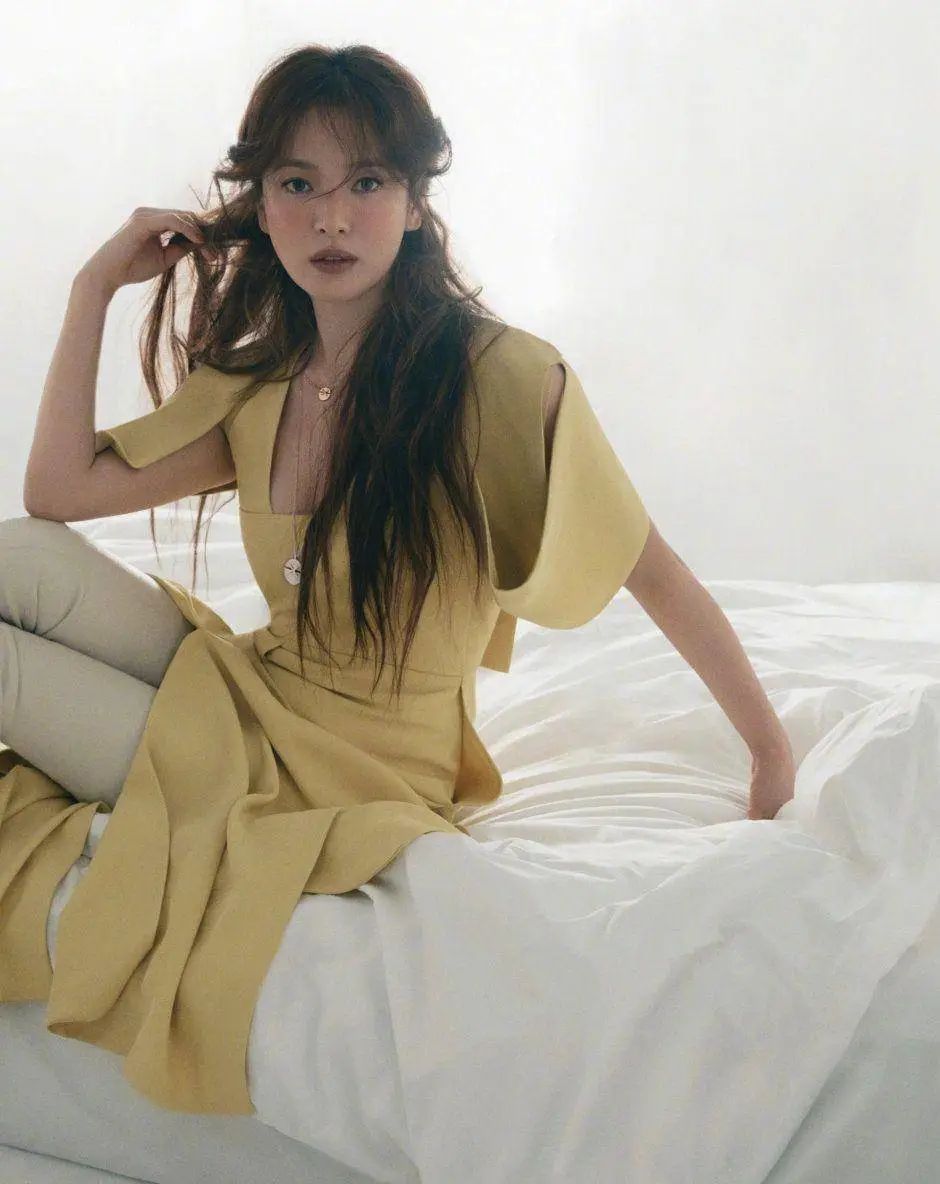 2022年韩国“10大最美女演员”排名，宋慧乔仅第8，金高银高居第5