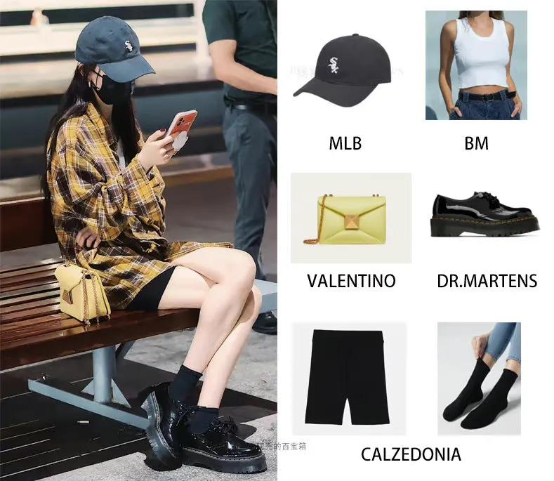 杨幂最新机场饭拍，格子衫加健身裤，下衣失踪露出大长腿又美又飒