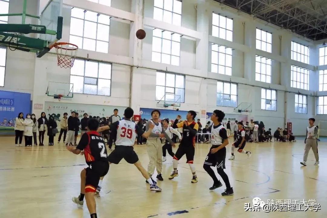 运动场上那些事儿丨直击体测现场，领略青春风姿