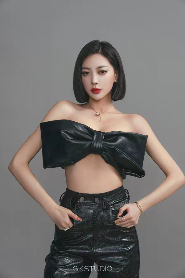 美好少女，性感，迷人