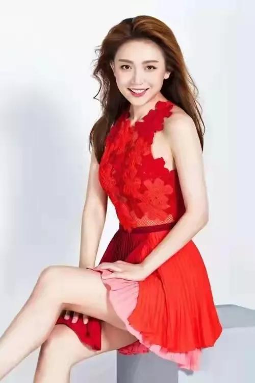 广东最有魅力气质的女主播,《珠江新闻眼》节目主持人林彬