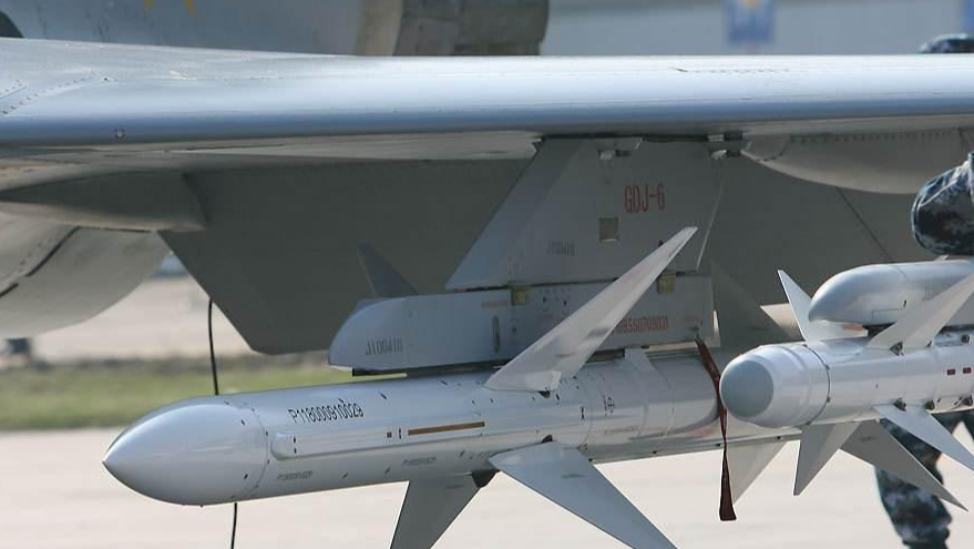 ��հԶ�����й�40��ǰ������3��նԿյ������ɾ�������-15�ĻԻ�