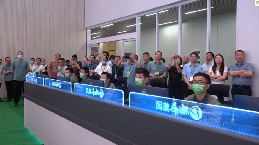 山西省工信厅党组书记武宏文带队在鹏飞参观调研