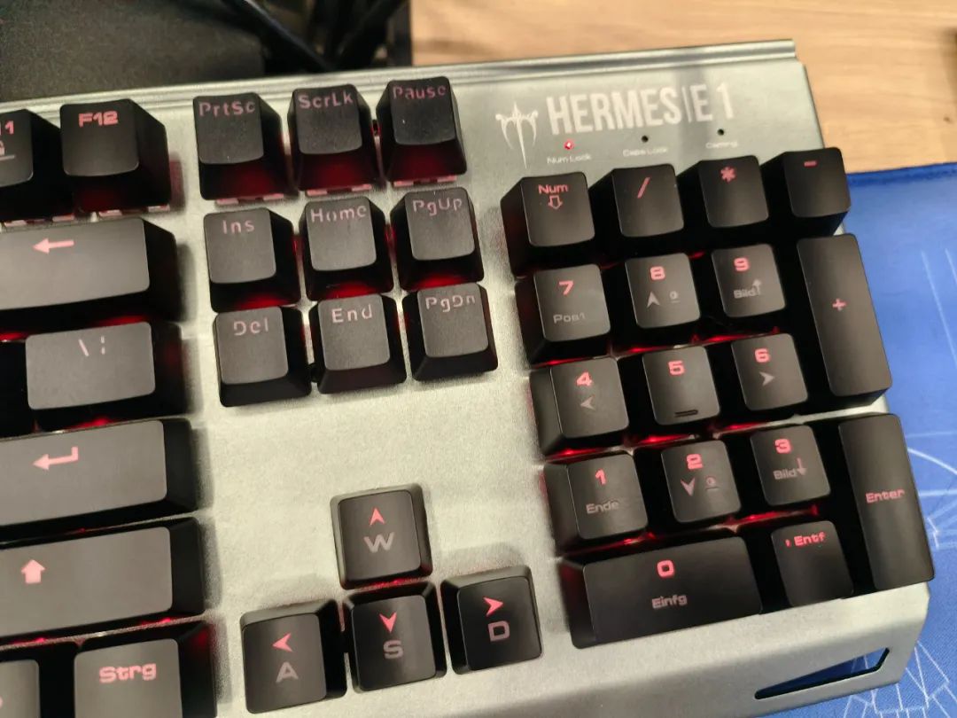 键盘上这些被厂商抠掉的功能键,到底有多没用?