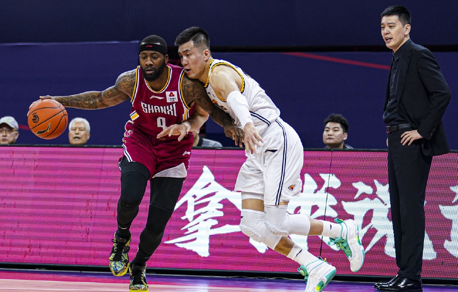 为什么郭艾伦不加入nba(郭艾伦为何不去NBA？亚洲第一控卫，这个名号是虚的吗？)