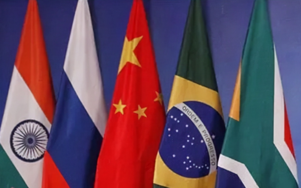中俄一致支持金磚擴員，巴西和印度反對，理由是將會難以達成共識