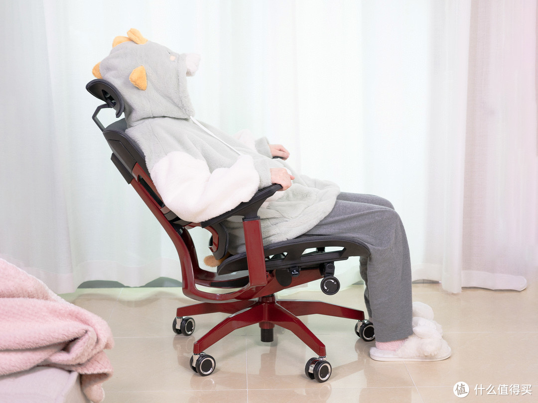 怎么摸鱼打机最惬意，人体工学椅入手指南