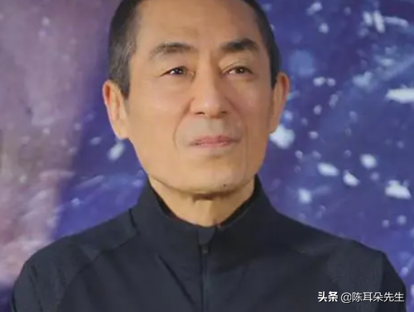 张艺谋评价李连杰，20多年的功夫，很专业的一个人