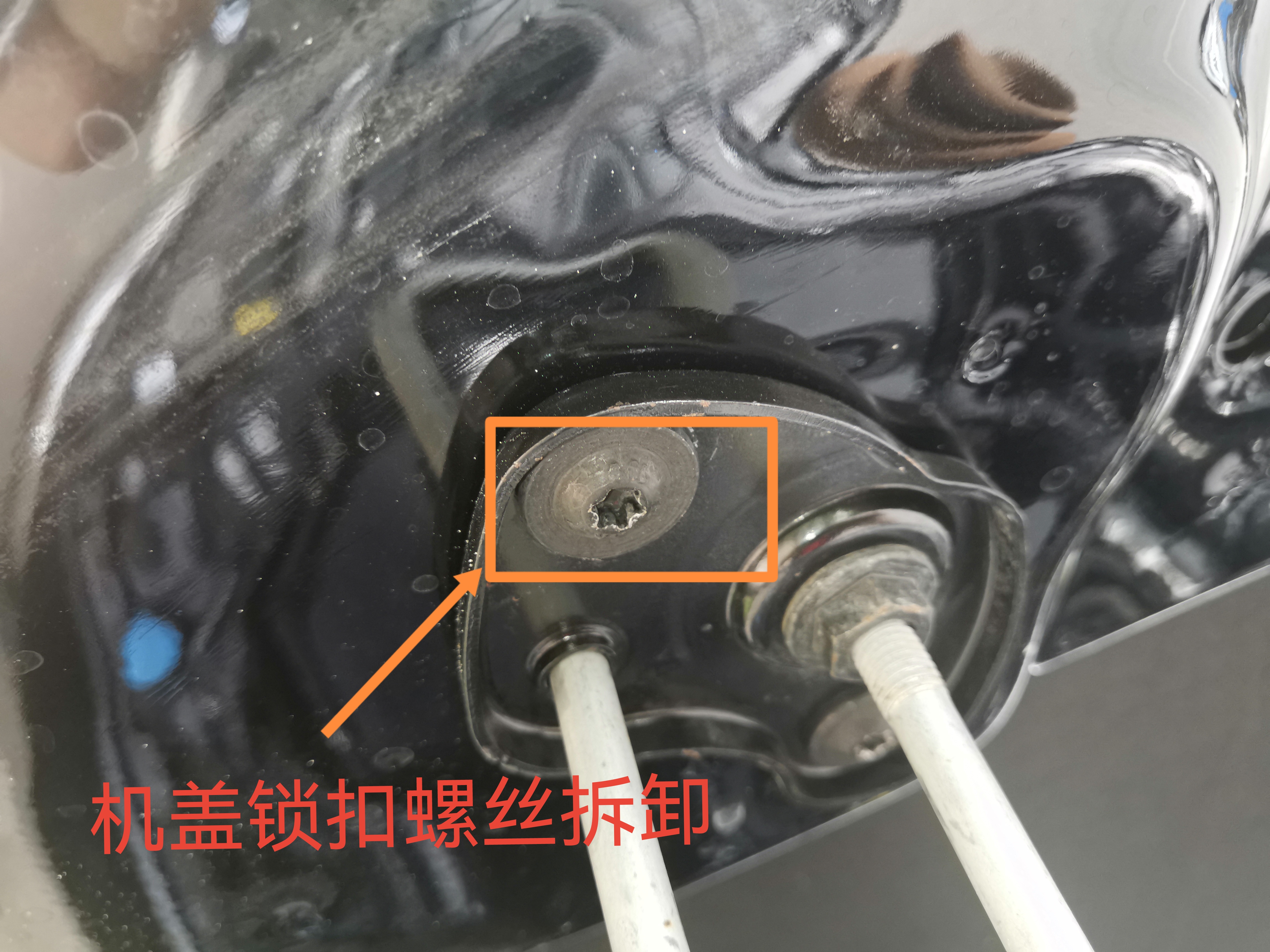 31萬買寶馬325，花了精品車的價格卻買了一個事故車
