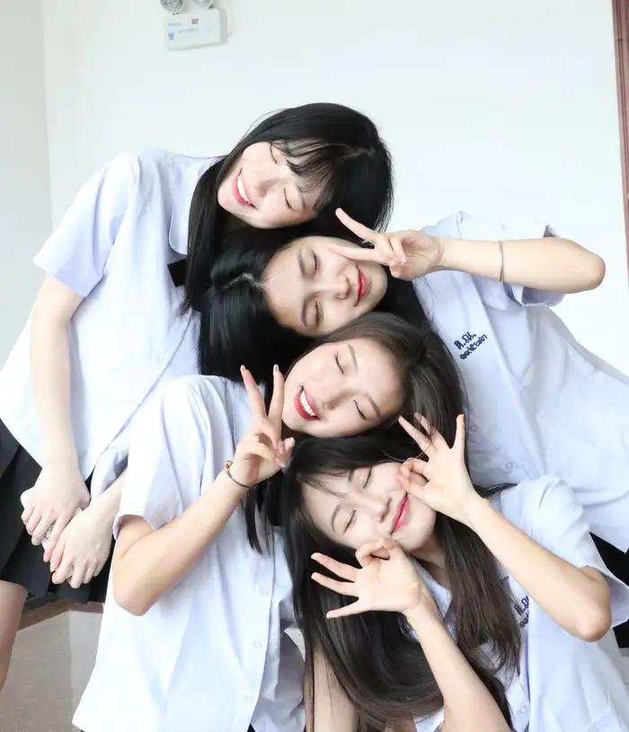 女儿大学毕业了