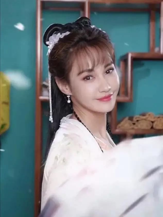 5位演员重现成名角色，“发面馒头”与“爷青回”，差距一目了然