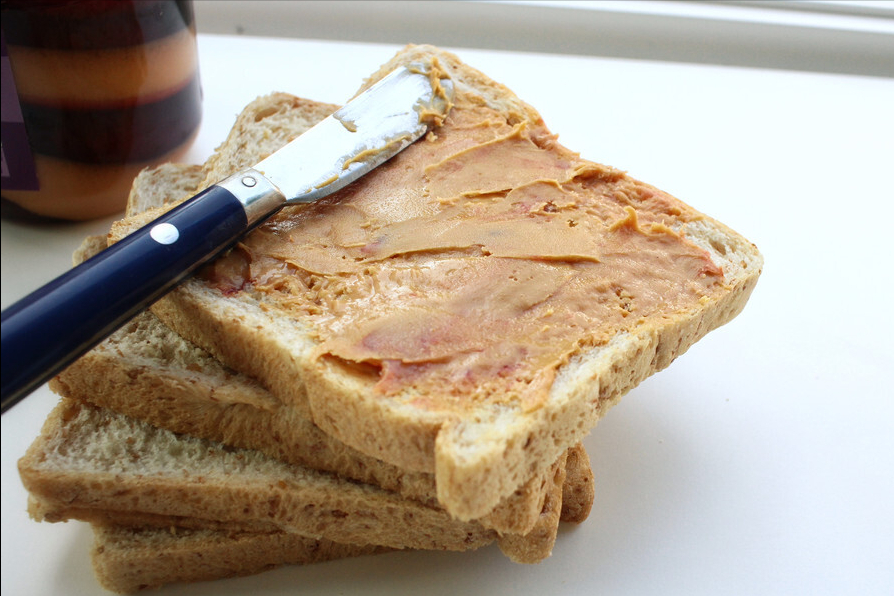 自制花生酱，5块钱做一大罐，香浓细腻无添加，学会再也不用买了