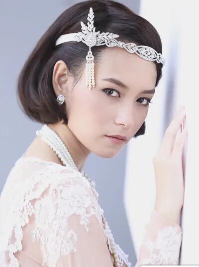 楠迪·宗拉维蒙(bee),1982年11月23日出生于泰国曼谷,泰国模特,演员